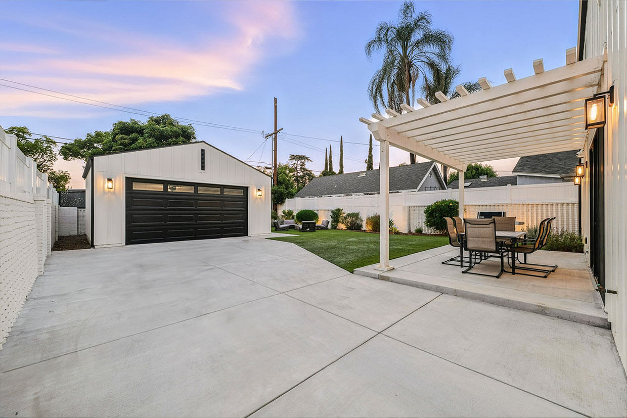 Exterior-Buillding-Circuits-Traverse-City